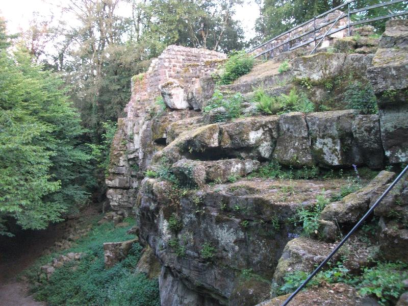 Burgruine Luetzelhardt