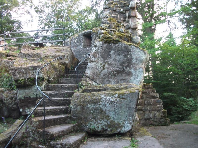 Burgruine Luetzelhardt