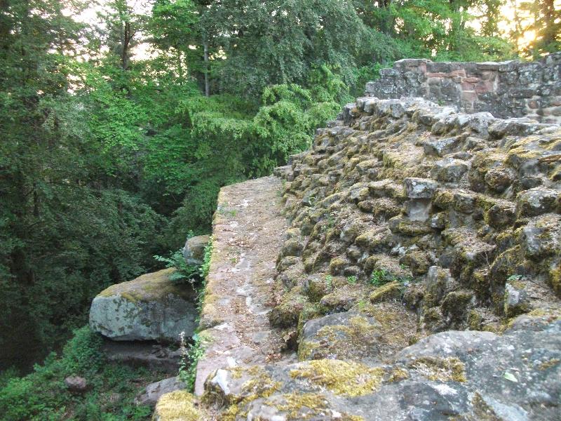 Burgruine Luetzelhardt