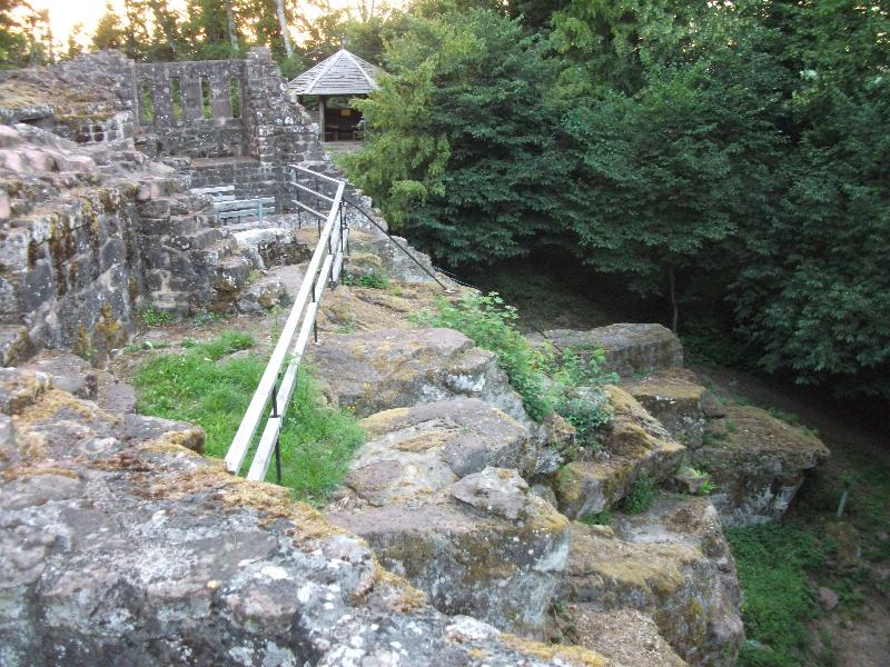 Burgruine Luetzelhardt